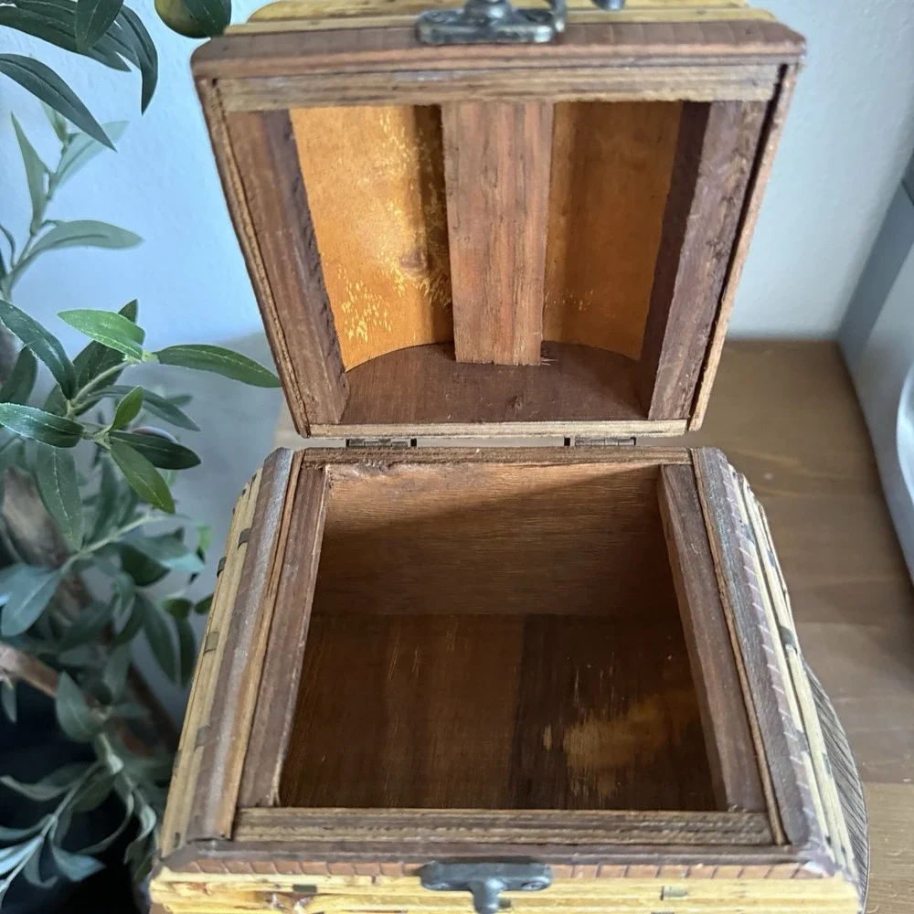 Vintage Bamboo Rattan Wooden Treasure Chest Trinket Box Hinged w/ Metal Latch 6